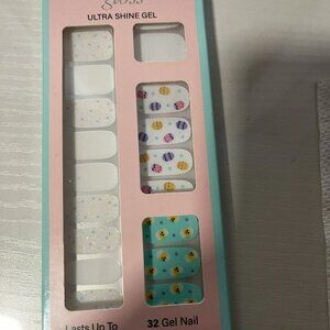 Dashing Diva Ultra Shine Gel Nail Sticker